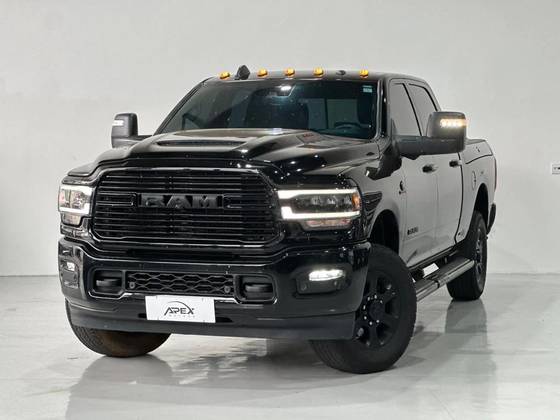 RAM 3500 6.7 I6 TURBO DIESEL LARAMIE NIGHT EDITION CD 4X4  AUTOMÁTICO
